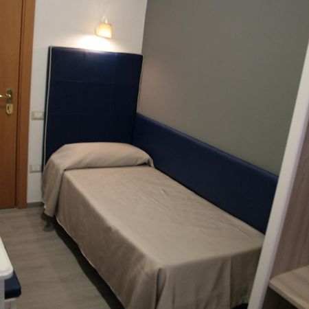 Hotel Magenta Firenze Bagian luar foto