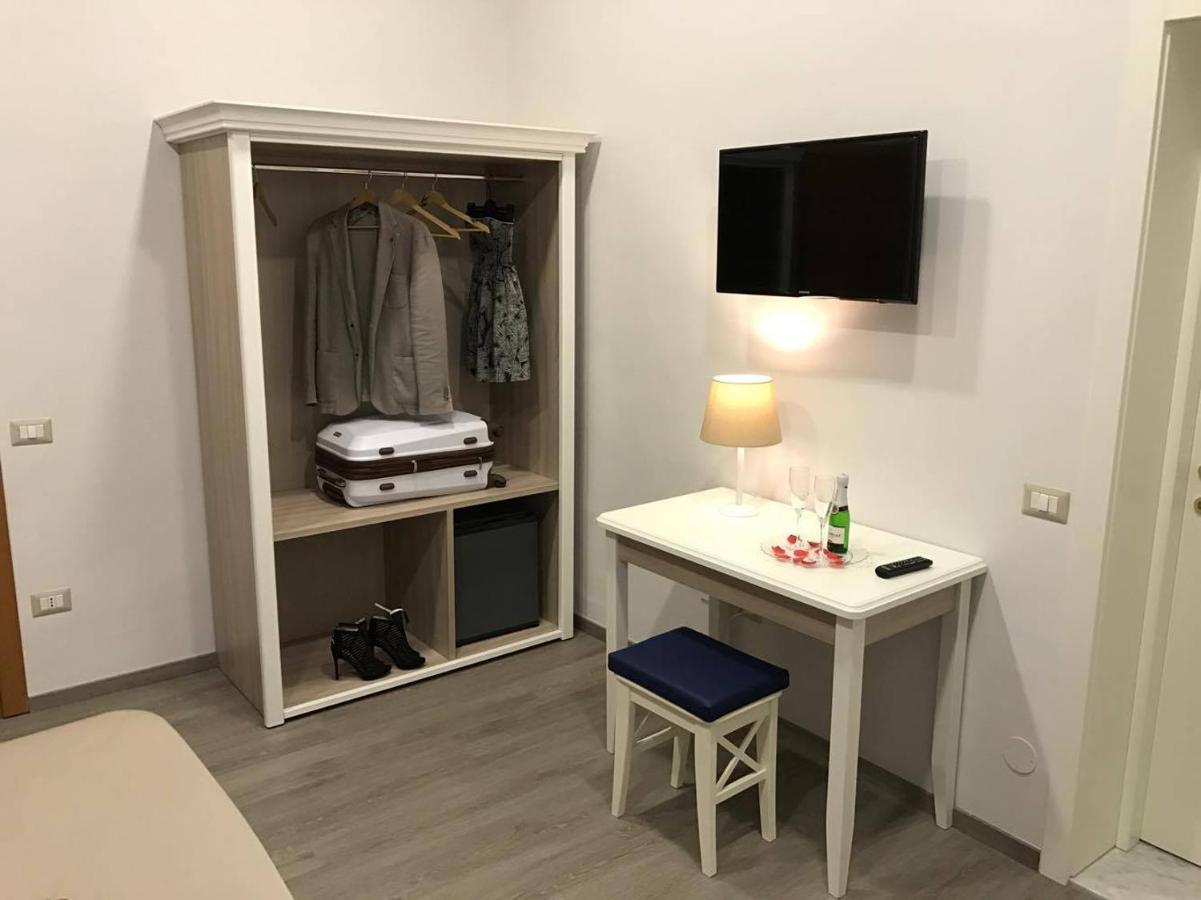 Hotel Magenta Firenze Bagian luar foto